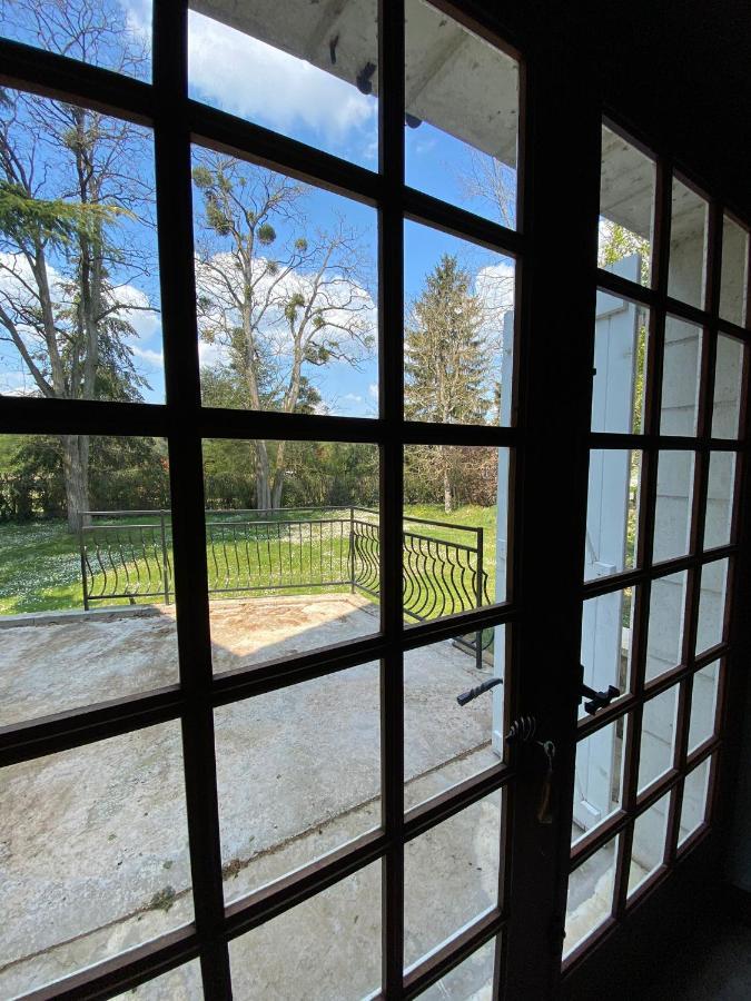 Maison Des Arts Francueil 外观 照片