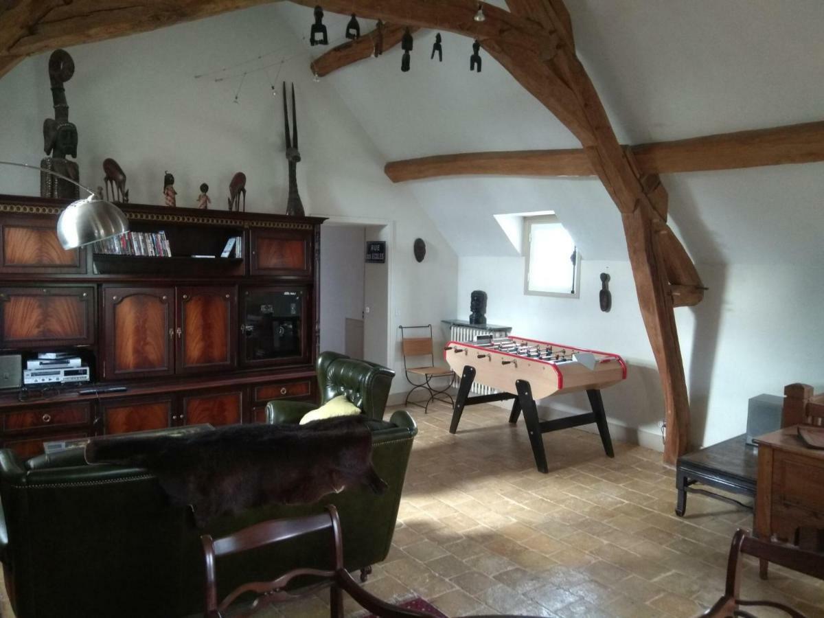 Maison Des Arts Francueil 外观 照片